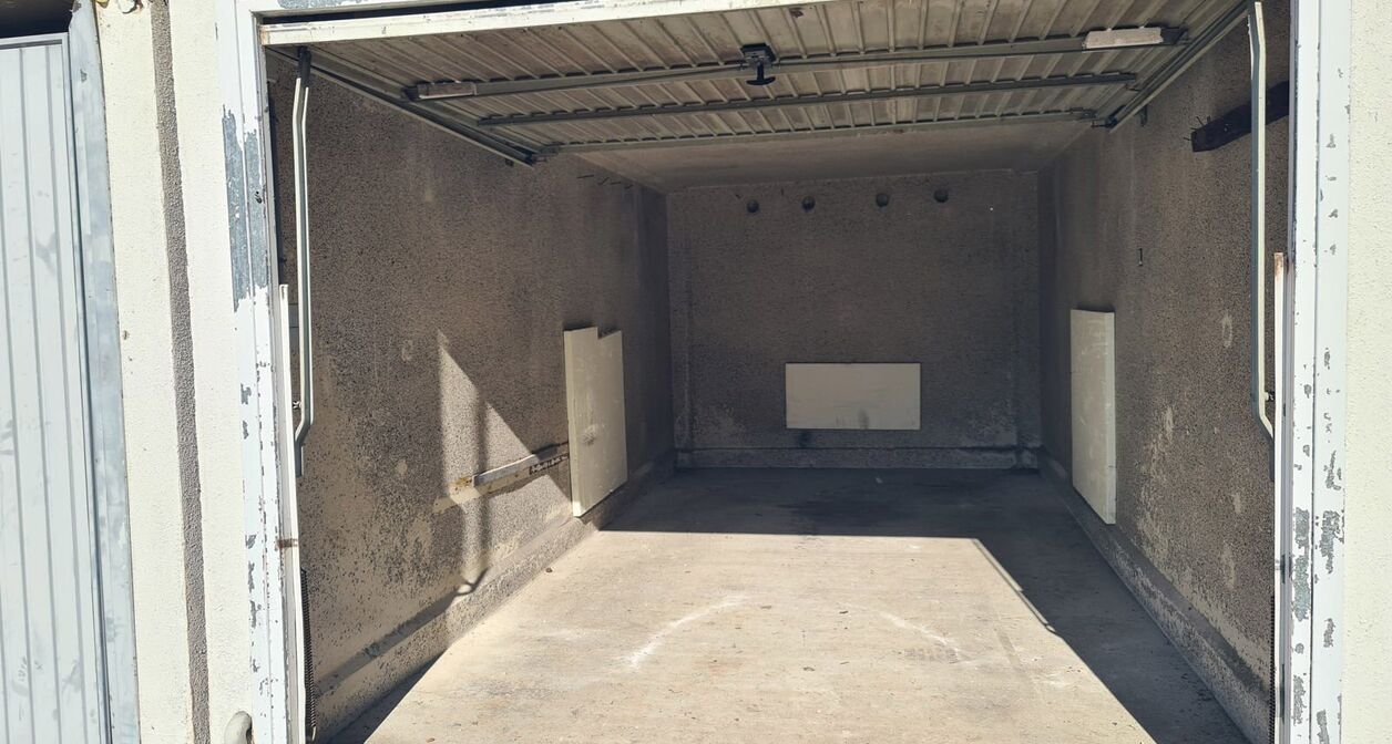 Gesloten garagebox te huur in Aarschot