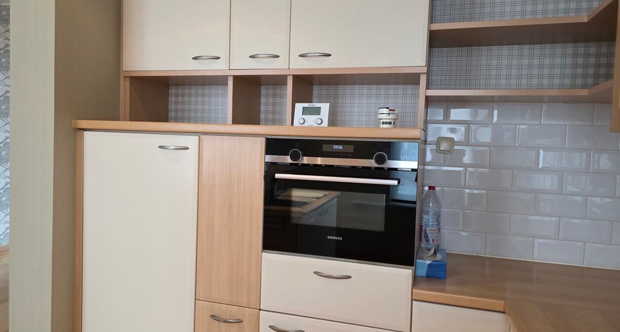 Kantoor + res. te huur in Aarschot