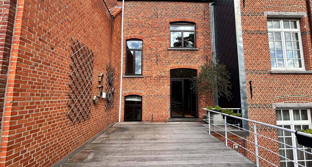 Kantoor + res. te huur in Aarschot