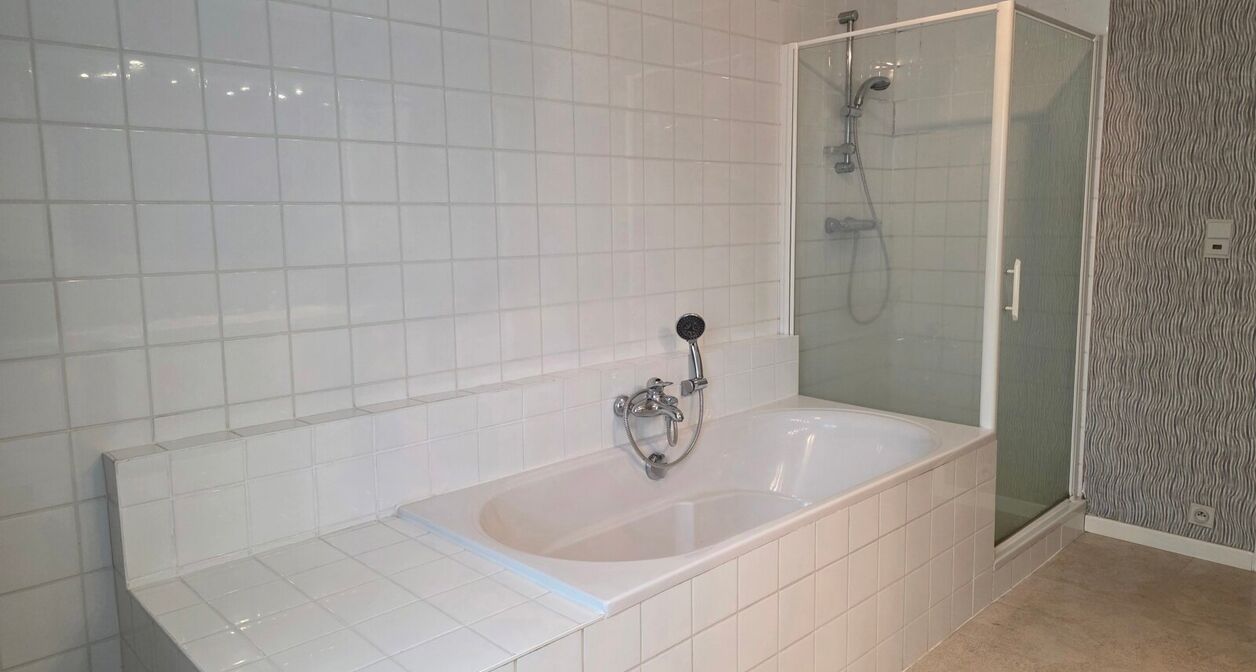 Kantoor + res. te huur in Aarschot