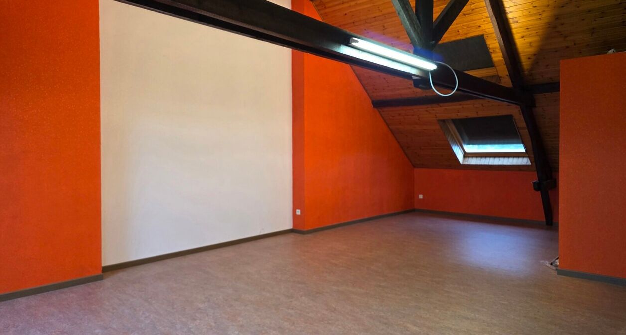 Kantoor + res. te huur in Aarschot