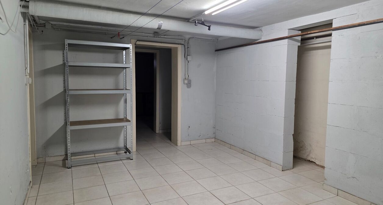 Kantoor + res. te huur in Aarschot